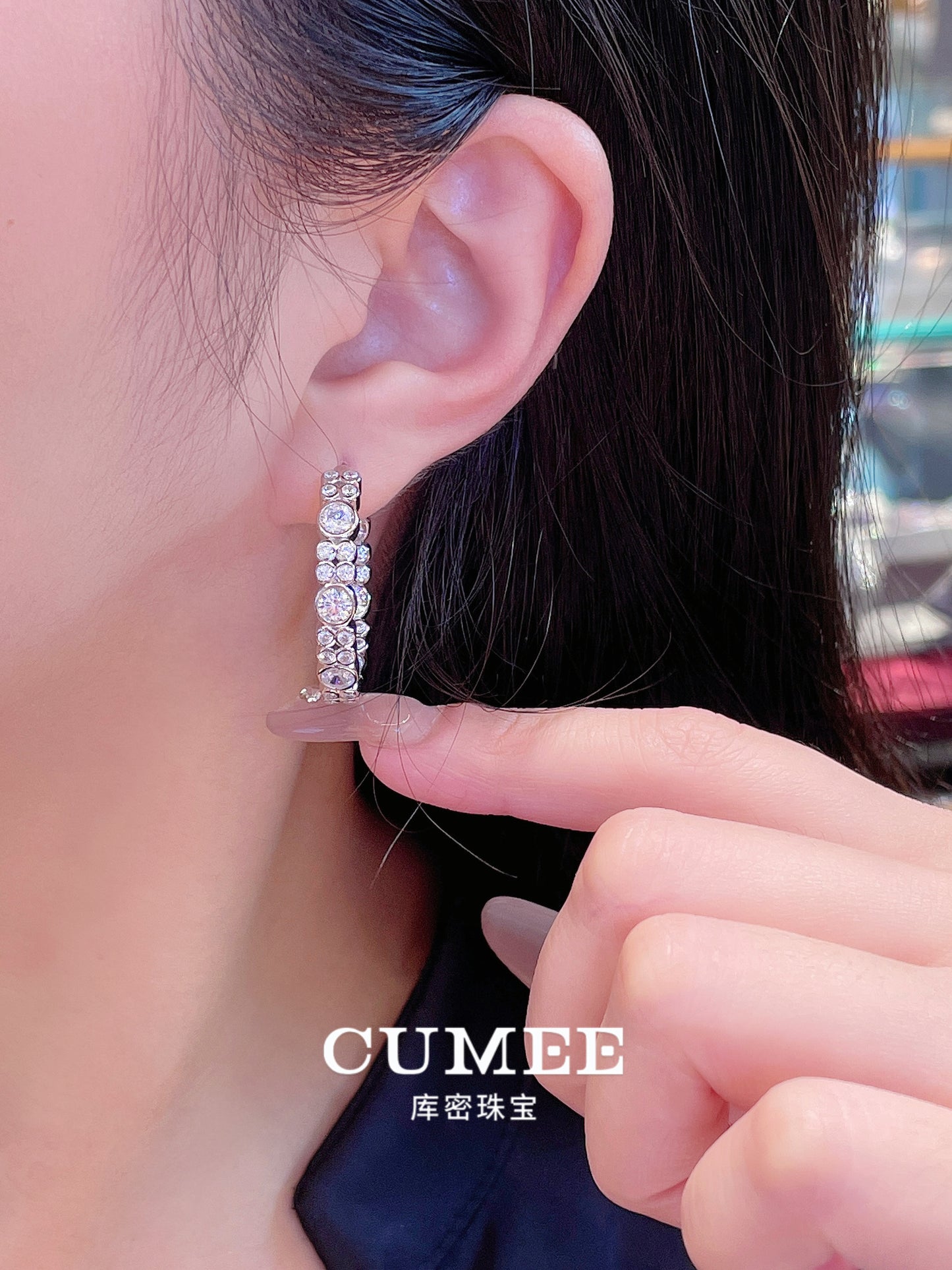 CUMEE Fashion Personalized D-color Artificial Synthetic High Carbon Diamond Earrings for Women. 925 Silver-plated Gold