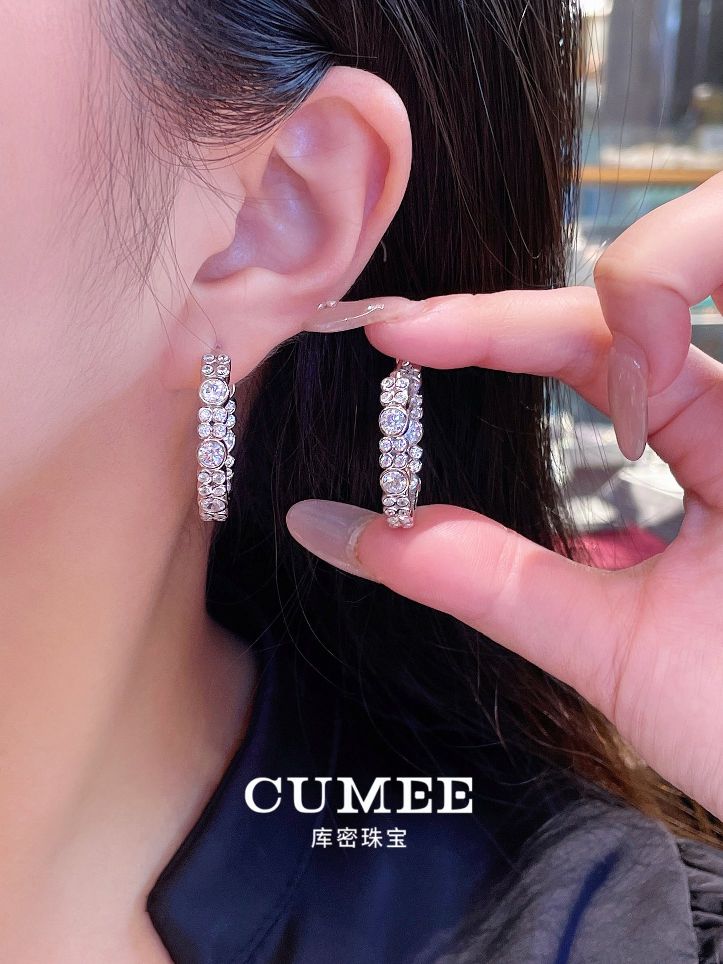 CUMEE Fashion Personalized D-color Artificial Synthetic High Carbon Diamond Earrings for Women. 925 Silver-plated Gold