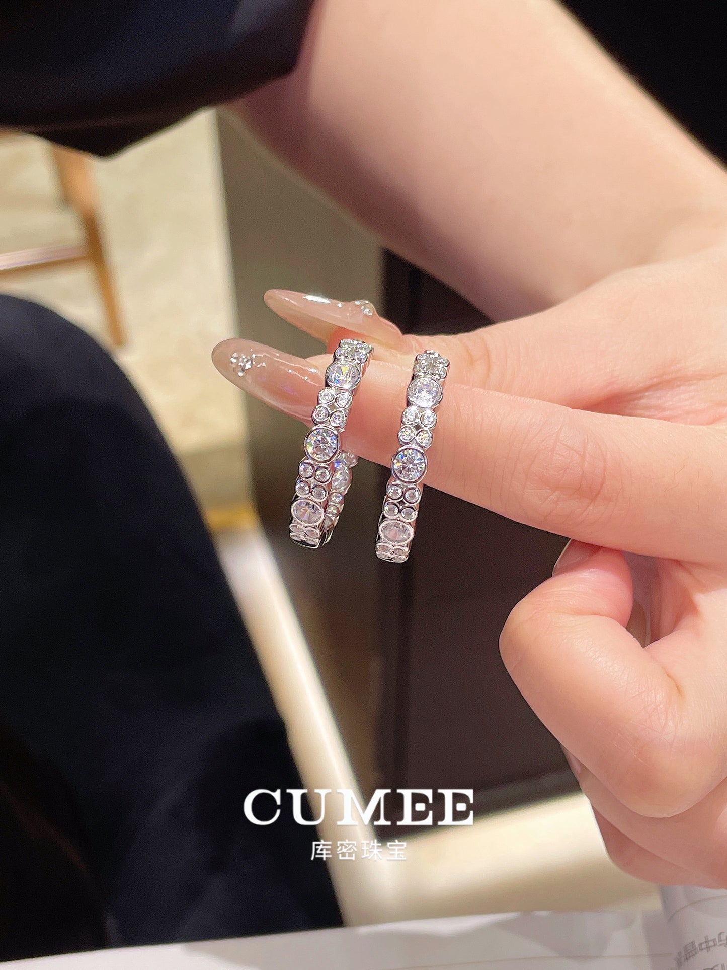 CUMEE Fashion Personalized D-color Artificial Synthetic High Carbon Diamond Earrings for Women. 925 Silver-plated Gold