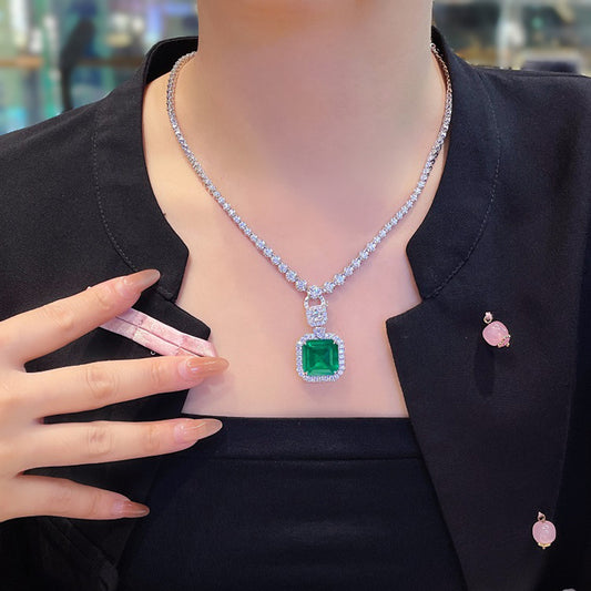 CUMEE 925 Sterling Silver Emerald Ring Square Cultured Emerald Synthetic Gemstone for Women Gold Plated