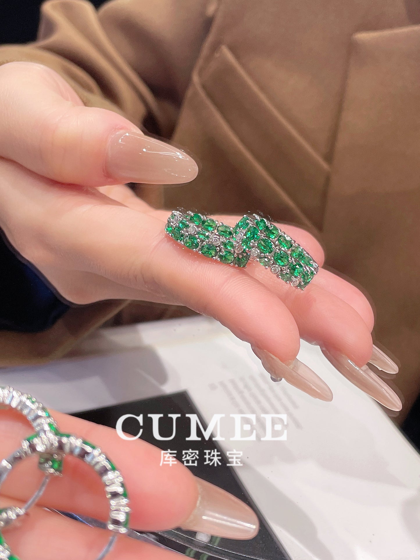 Cumee New Luxury Emerald Earrings Cultivated Synthetic Women Emerald Earrings. 925 Silver Gold-plated Party